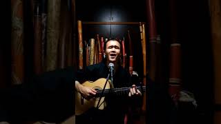 ギニアの伝統曲「LAMBAN」弾き語り。
