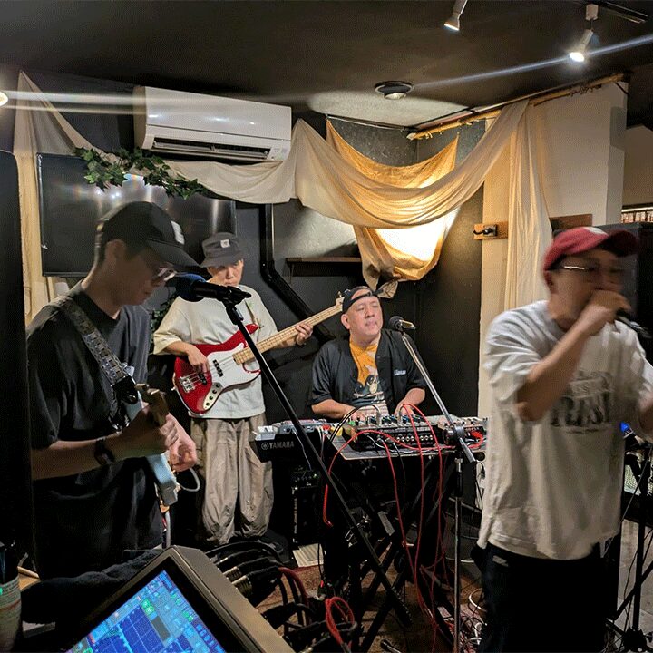 タケウチカズタケさん